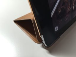 iPad Air 2 Hülle von ESR